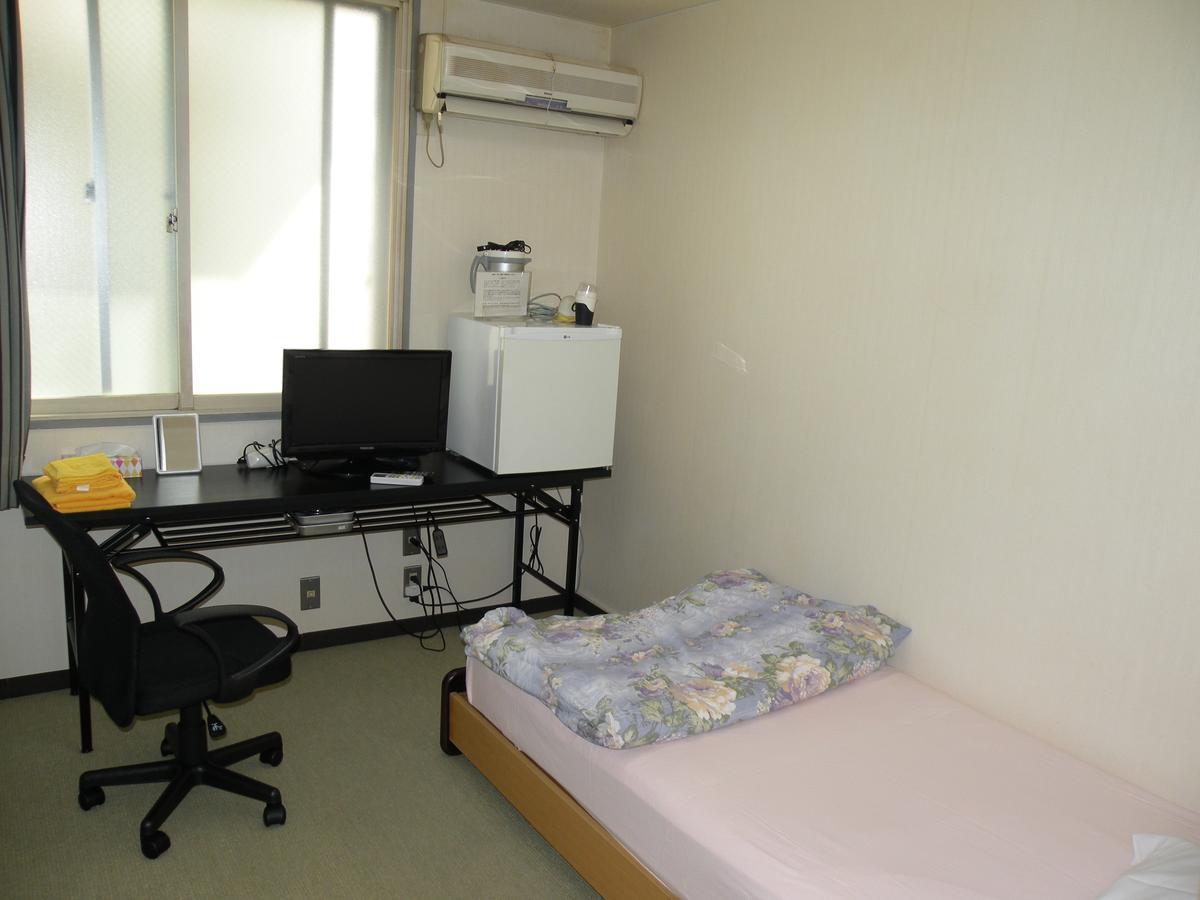 Business Hotel Minshuku Minato Tokushima Extérieur photo