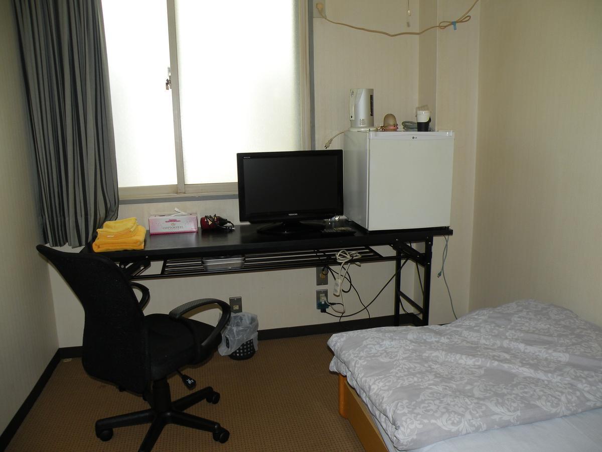 Business Hotel Minshuku Minato Tokushima Extérieur photo
