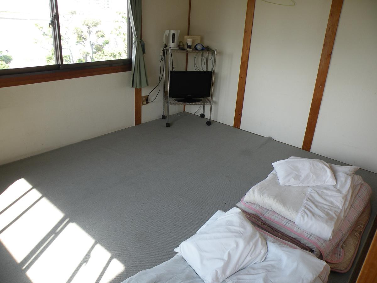 Business Hotel Minshuku Minato Tokushima Extérieur photo